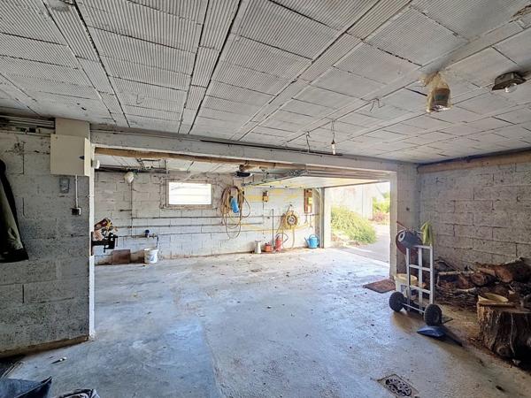 AGRÉABLE PAVILLON INDÉPENDANT - A RAFRAICHIR Demange-aux-eaux