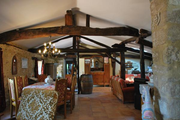 Cancon (47290) Maison de campagne avec vue magnifique