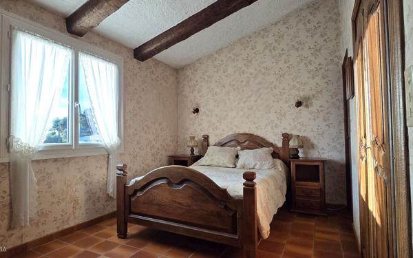 Maison à vendre    5 pièces •  Drap