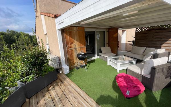 Appartement à vendre    3 pièces • 59 m2 La Seyne-sur-Mer