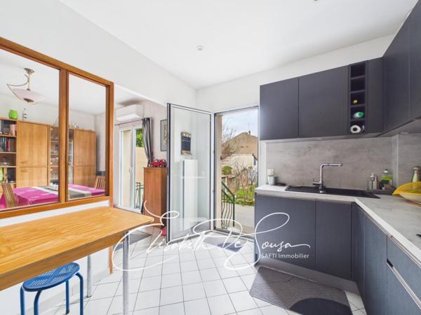 Superbe maison proche gare des Ardoines