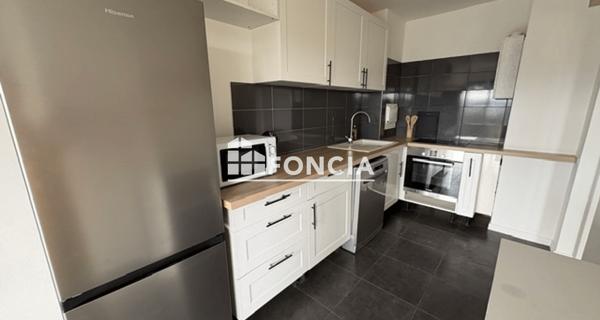 Location Appartement meublé 4 pièces 78.05 m² - Les Mureaux 78130