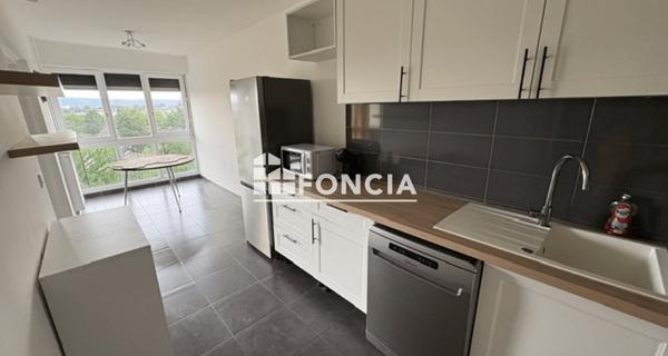 Location Appartement meublé 4 pièces 78.05 m² - Les Mureaux 78130