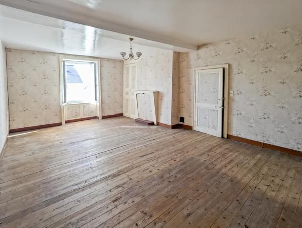 Astillé (53230) MAISON 4 CHAMBRES ASTILLE 53230