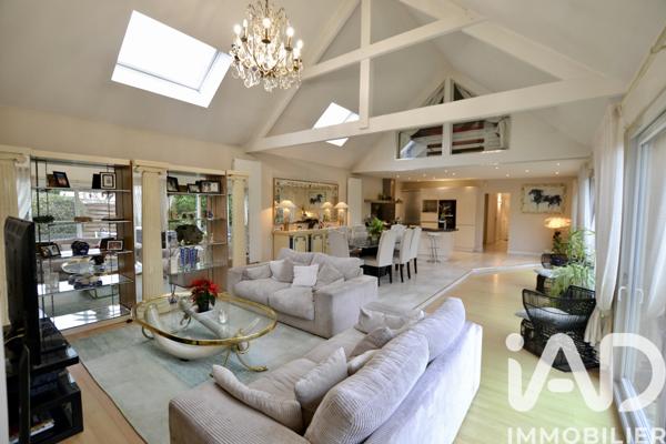 Maison à vendre 8 pièces 181 m² Osny