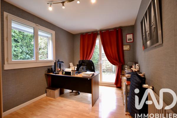 Maison à vendre 8 pièces 181 m² Osny