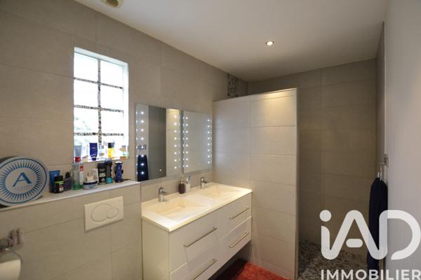 Maison à vendre 8 pièces 181 m² Osny