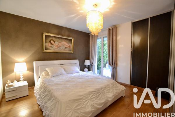 Maison à vendre 8 pièces 181 m² Osny