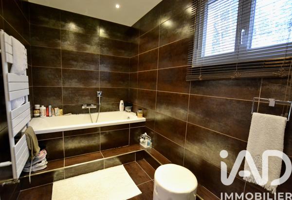 Maison à vendre 8 pièces 181 m² Osny
