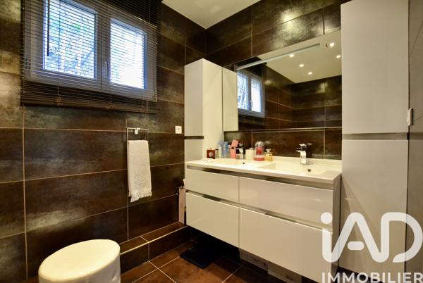 Maison à vendre 8 pièces 181 m² Osny