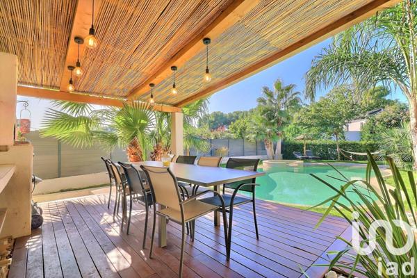 Maison à vendre 5 pièces 240 m² Marseille 13