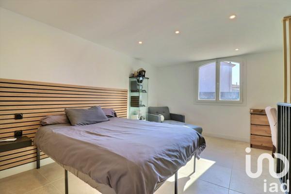 Maison à vendre 5 pièces 240 m² Marseille 13