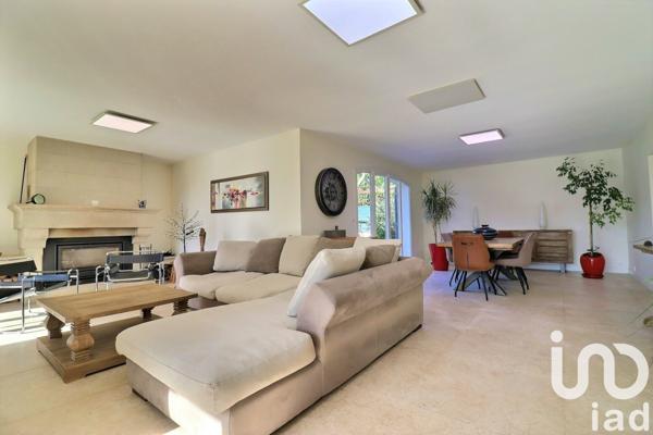 Maison à vendre 5 pièces 240 m² Marseille 13