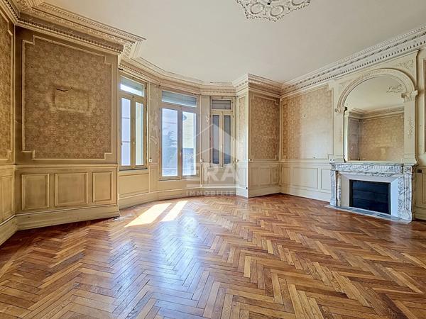 Maison de prestige à vendre à Longwy 