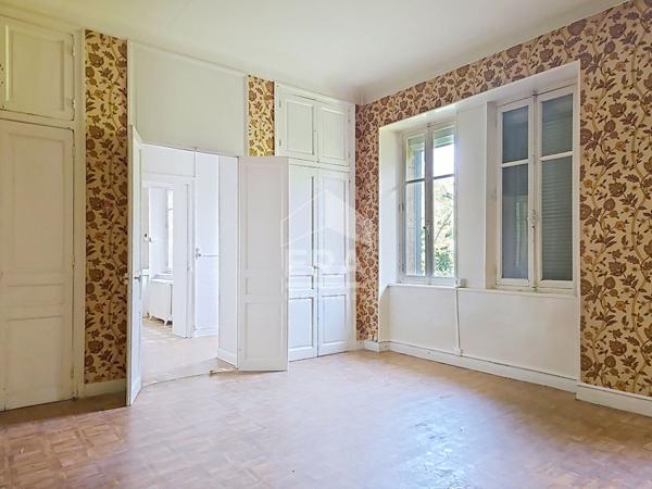 Maison de prestige à vendre à Longwy 