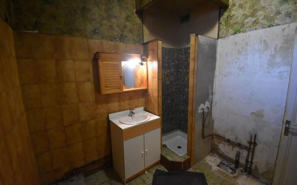 Maison à vendre    5 pièces • 98 m2 Cosne-Cours-sur-Loire