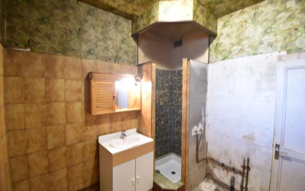 Maison à vendre    5 pièces • 98 m2 Cosne-Cours-sur-Loire