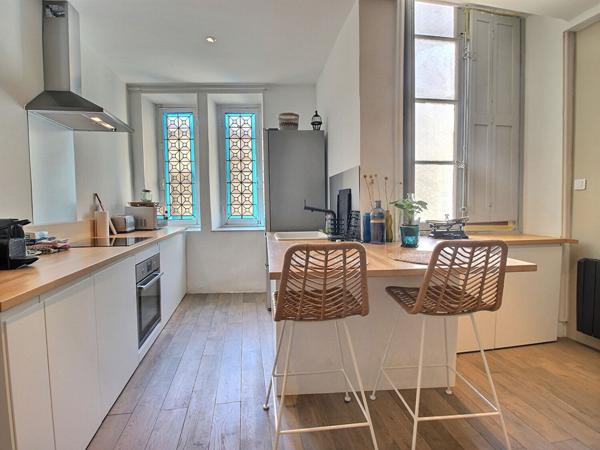 Magnifique appartement T2 de 47.10 m2 au coeur du centre-ville - Vendu Meuble pret a habiter