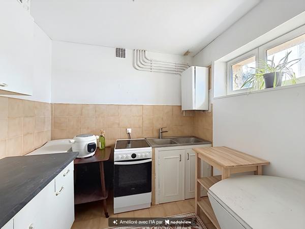 ANGOULEME CENTRE – ENSEMBLE IMMOBILIER ATYPIQUE À FORT POTENTIEL