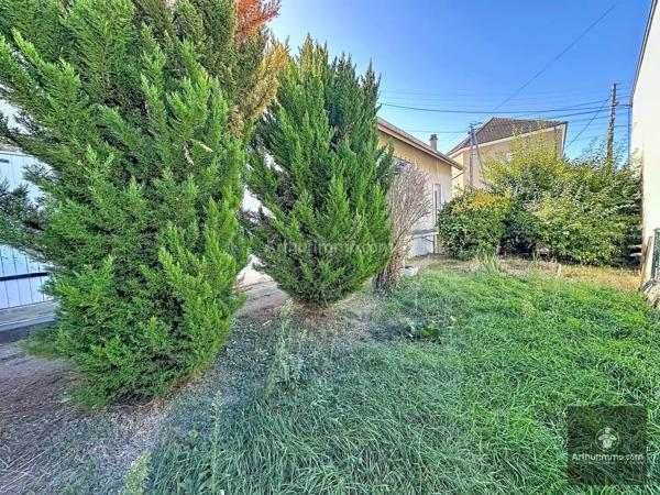 Vente                                                      Maison
                        
                     4 pièces                      81 m2                     à Roanne