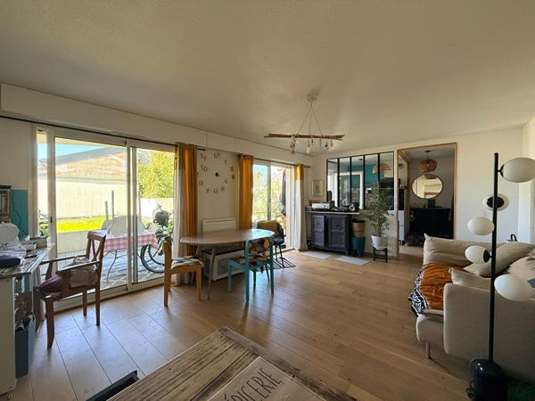 Appartement 2 pièces avec terrasse