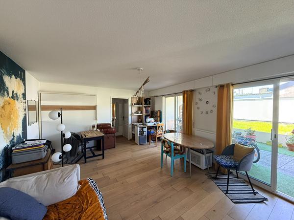 Appartement 2 pièces avec terrasse