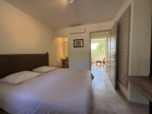 Maison à vendre  9 pièces - 350 m2 GRIMAUD - 83