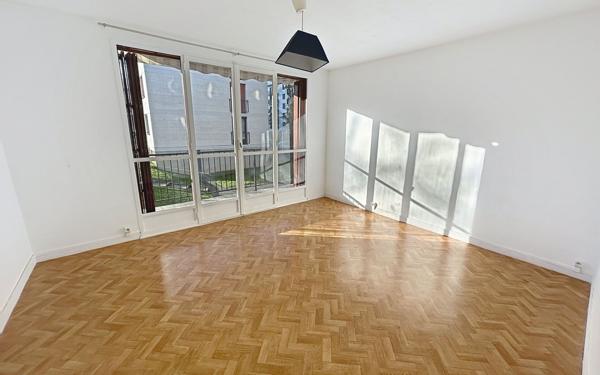 Appartement à louer    3 pièces •  Joué-lès-Tours