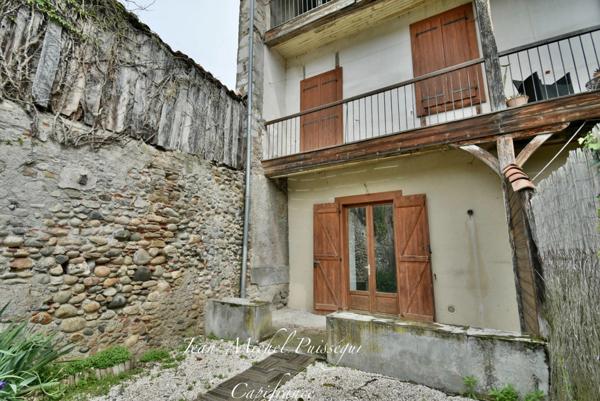 Maison à vendre 6 pièces 142m2 à VALENTINE (31) comprenant 2 Logements Type III, Jardin