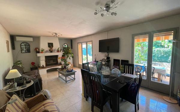 Maison à vendre    4 pièces •  Le Beausset