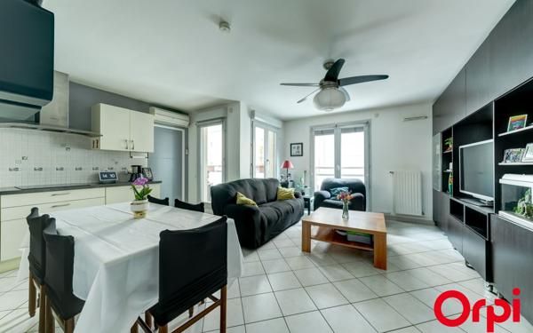 Appartement à vendre    4 pièces • 74,76 m2 Caluire-et-Cuire