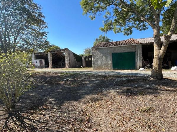Achat - Maison | Maison à restaurer Dompierre-sur-Mer 17139 8 pièces 136 m 2 4470 m 2