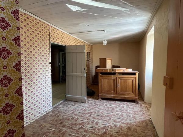 Achat - Maison | Maison à restaurer Dompierre-sur-Mer 17139 8 pièces 136 m 2 4470 m 2