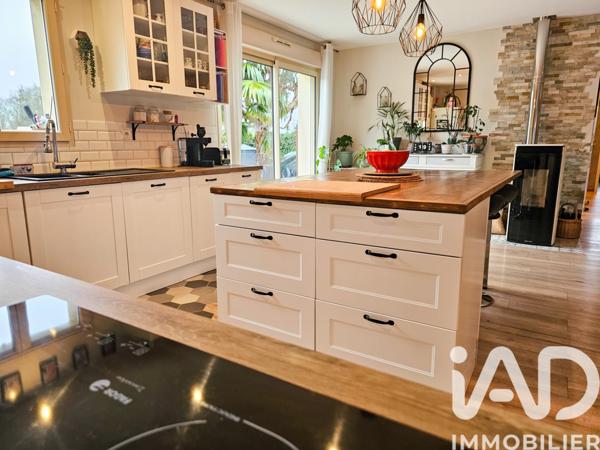 Maison à vendre 6 pièces 132 m² Oradour-sur-Vayres