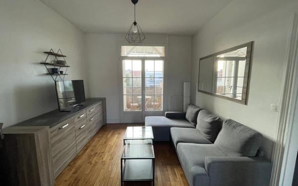 Appartement à vendre    3 pièces • 43,63 m2 Champigny-sur-Marne