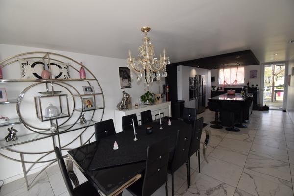 CINTEGABELLE- Maison 6 pièces 165 m² Cintegabelle (31550)