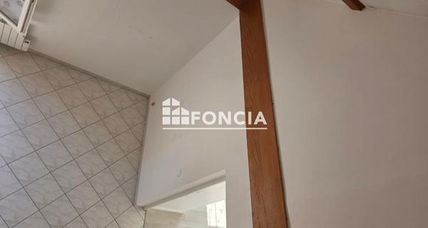 Location Appartement 3 pièces 62.83 m² - ÉTréchy 91580
