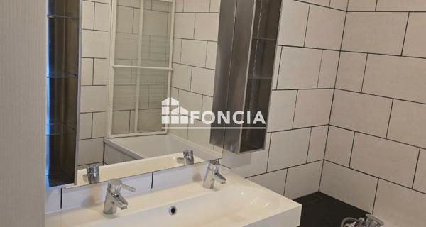 Location Appartement 3 pièces 62.83 m² - ÉTréchy 91580