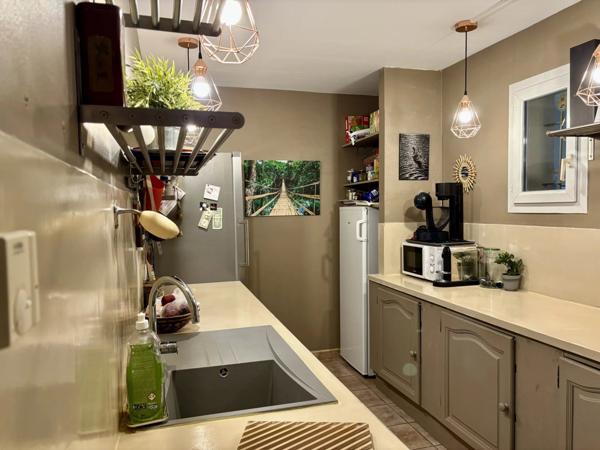 Vente Villa 6 pièces 187 m2 à Les Angles