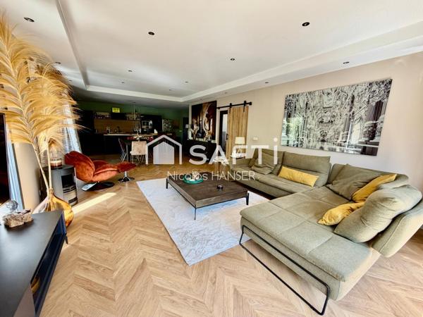 Maison contemporaine aux prestations haut de gamme située entre Nimes, Uzès et Alès