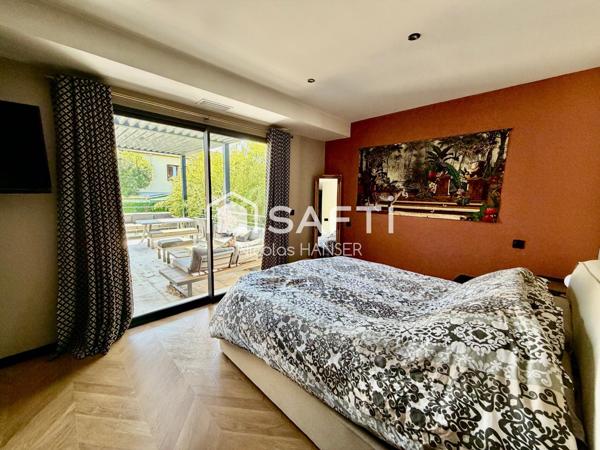 Maison contemporaine aux prestations haut de gamme située entre Nimes, Uzès et Alès