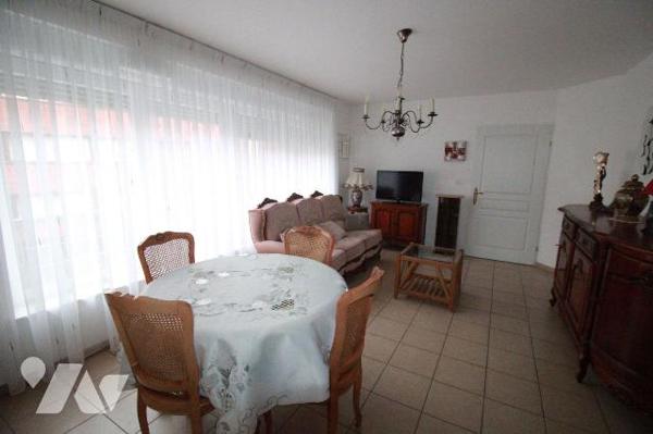 Appartement à Vendre à Dunkerque (59140) en Nord (59)

Dans une copropriété de standing, nous...