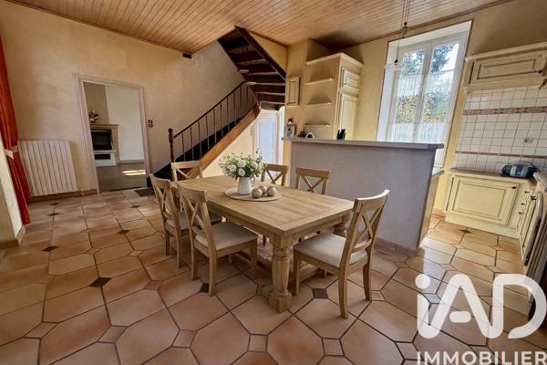 Maison à vendre 5 pièces 142 m² Parthenay