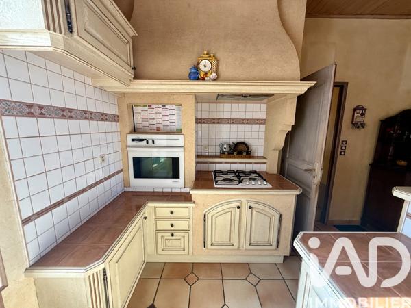 Maison à vendre 5 pièces 142 m² Parthenay