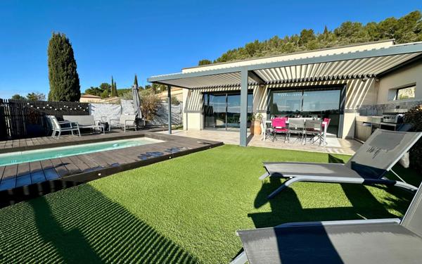 Maison à vendre    4 pièces •  Calvisson