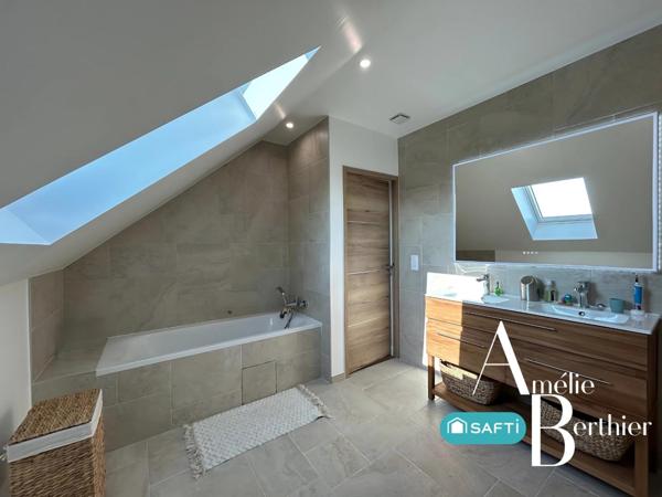 Rare à quelques Kilomètres de Montfort l'Amaury !!!