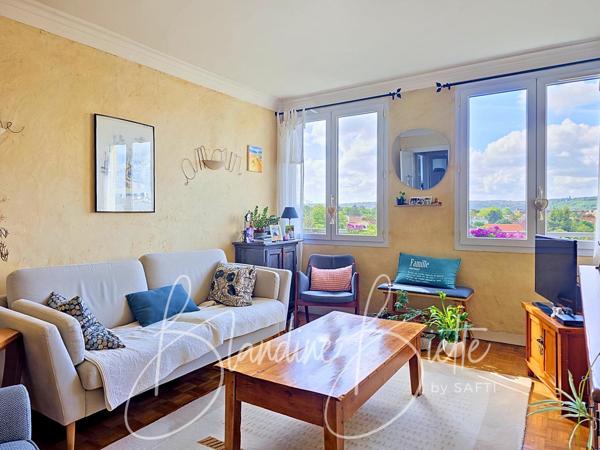 Appartement familial 3 chambres à 800 m du RER