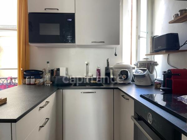 Appartement à louer 2 pièces PARIS 15EME ARRONDISSEMENT (75)
