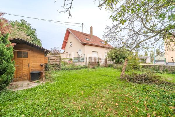 T3 rénové avec annexes et jardin privatif de 100m²