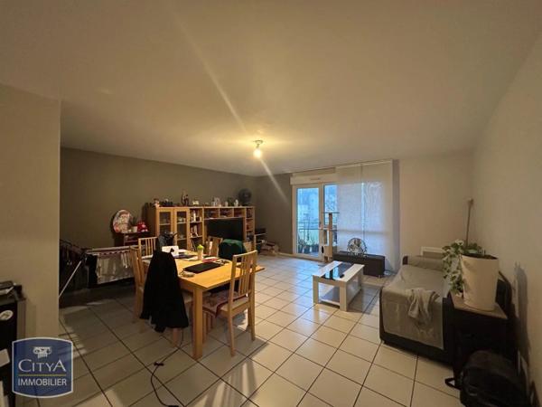 Appartement à louer 3 pièces 74.73m²